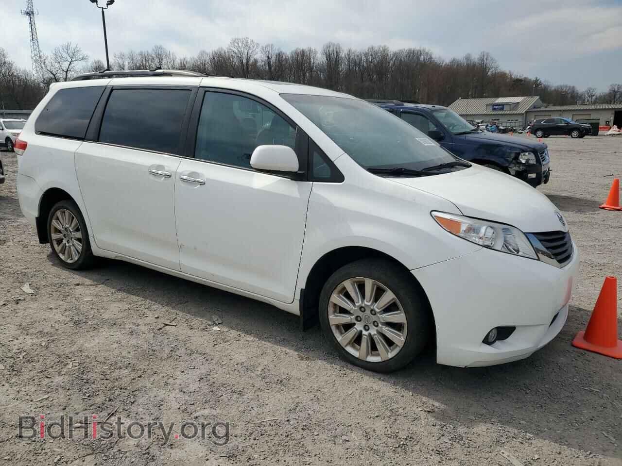 2011 TOYOTA All Models - VIN: 5TDDK3DC3BS028523 - Photo 4