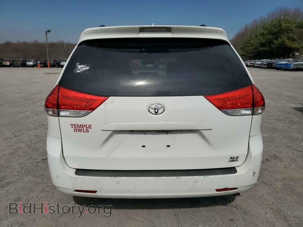 2011 TOYOTA All Models - VIN: 5TDDK3DC3BS028523 - Photo 6