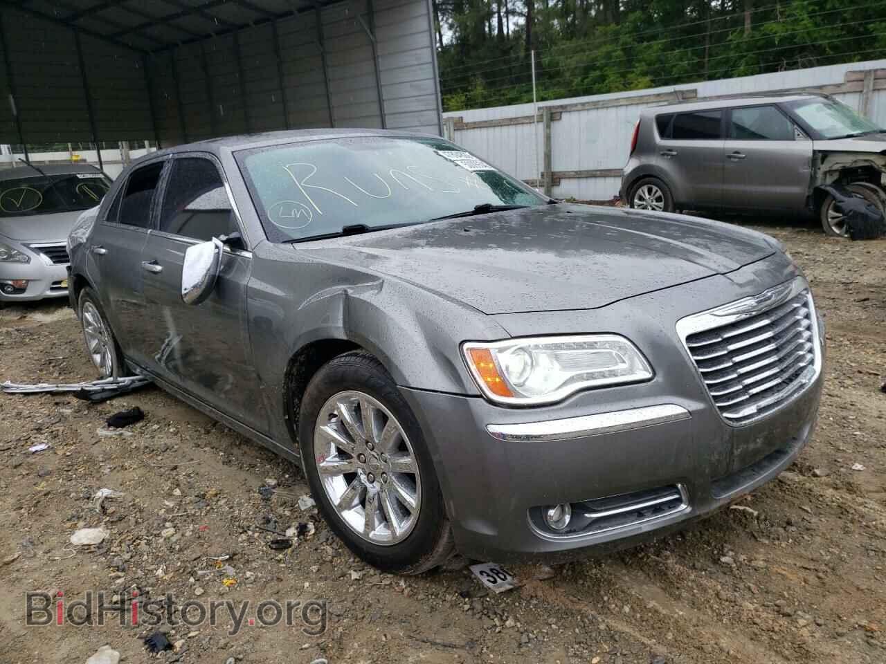 Фотография 2C3CA5CG8BH580665 - CHRYSLER 300 2011
