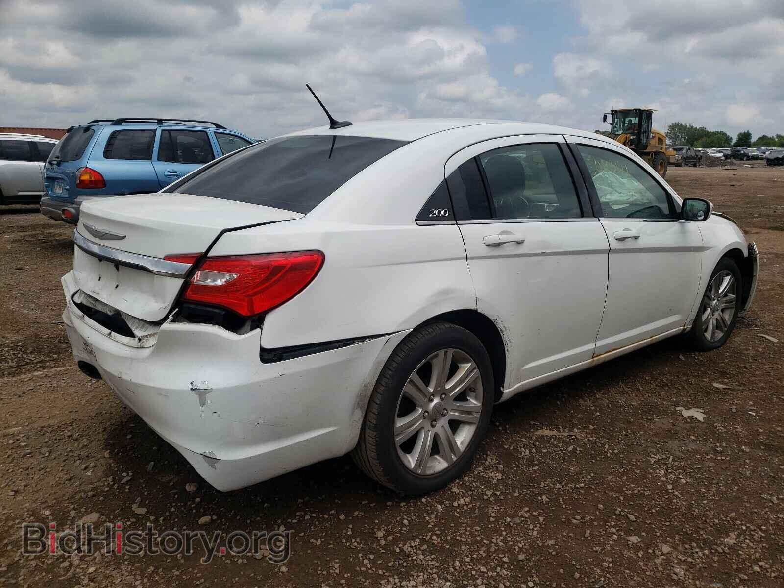 2012 CHRYSLER 200 - VIN: 1C3CCBAB7CN170819 - Фото 4