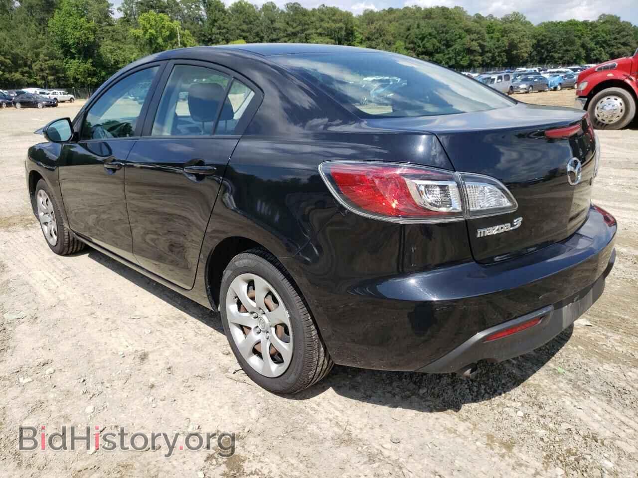 2011 MAZDA 3 - VIN: JM1BL1UG3B1460568 - Фото 3