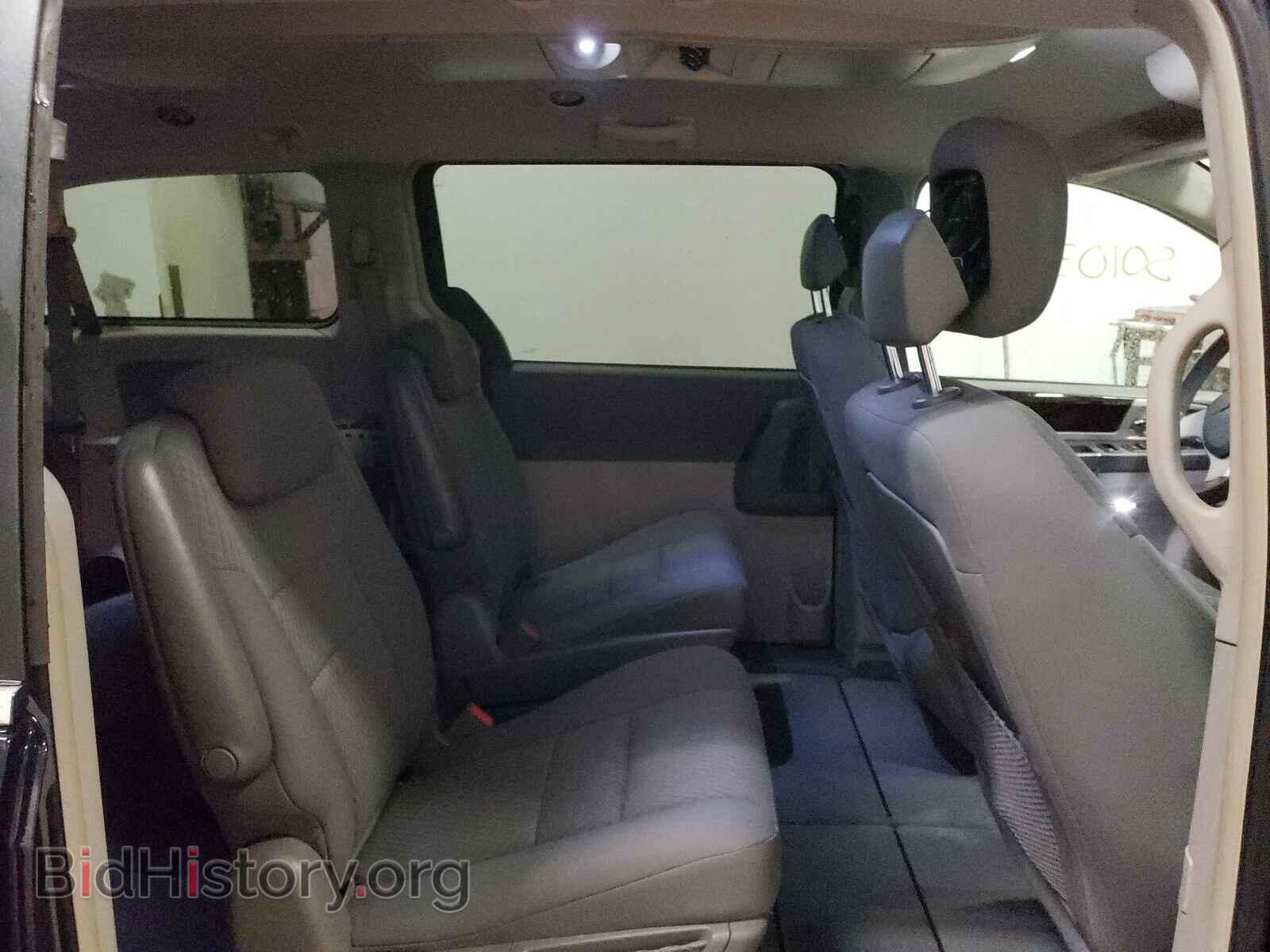 2010 CHRYSLER MINIVAN - VIN: 2A4RR5D18AR480075 - Фото 6