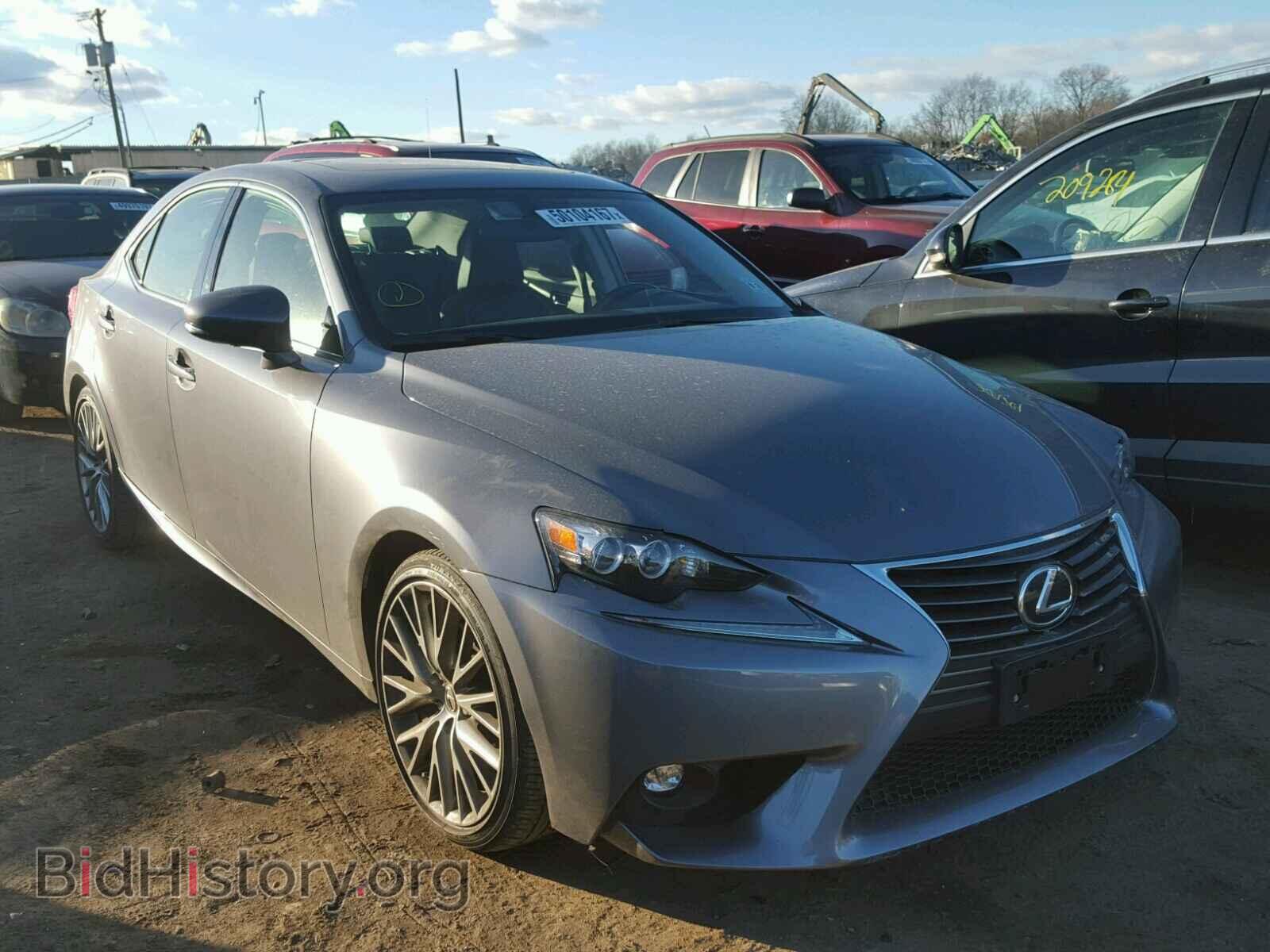 Photo JTHCM1D24G5009749 - LEXUS IS300 2016