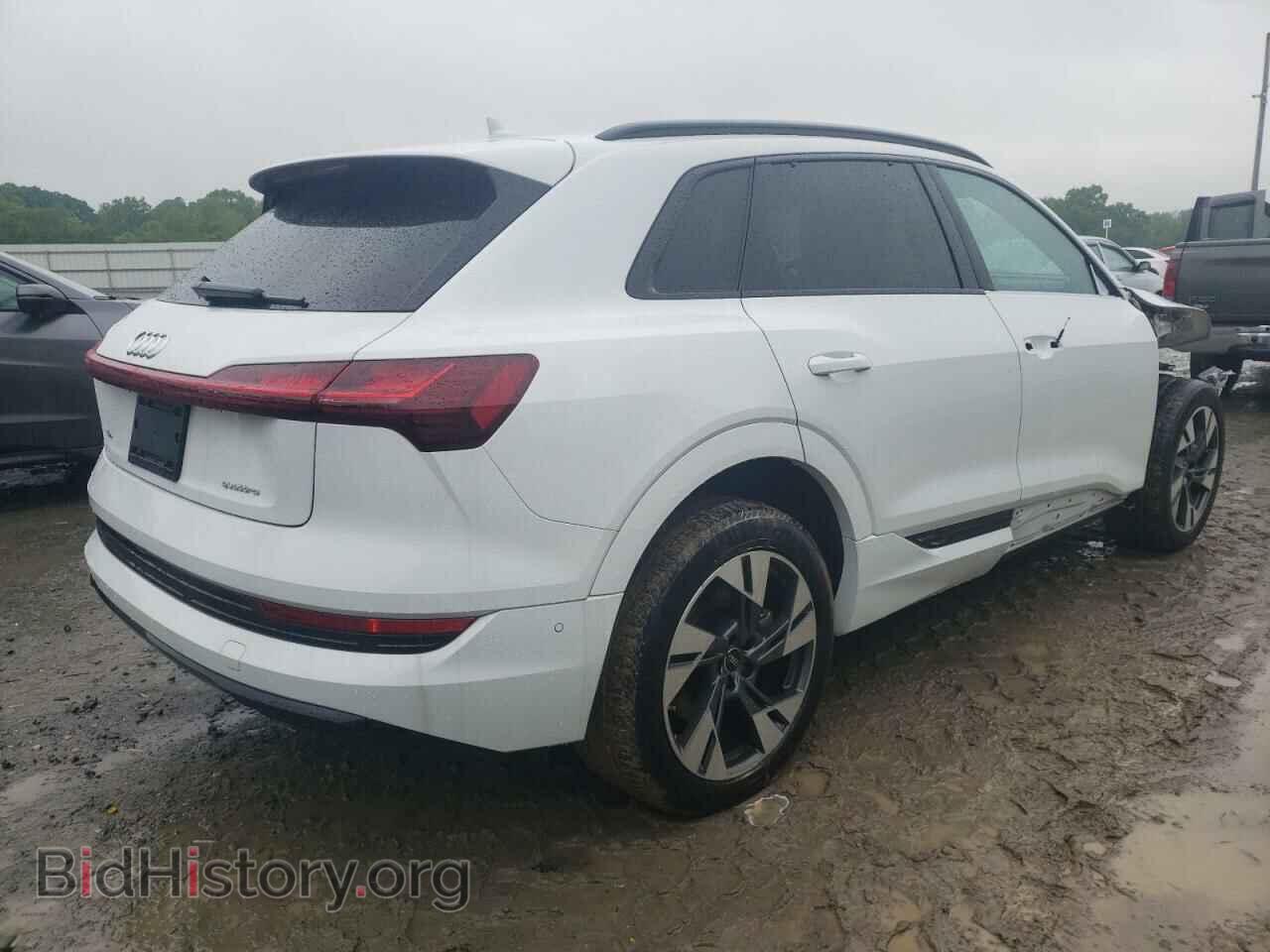 2022 AUDI E-TRON - VIN: WA1AAAGE2NB014917 - Photo 3