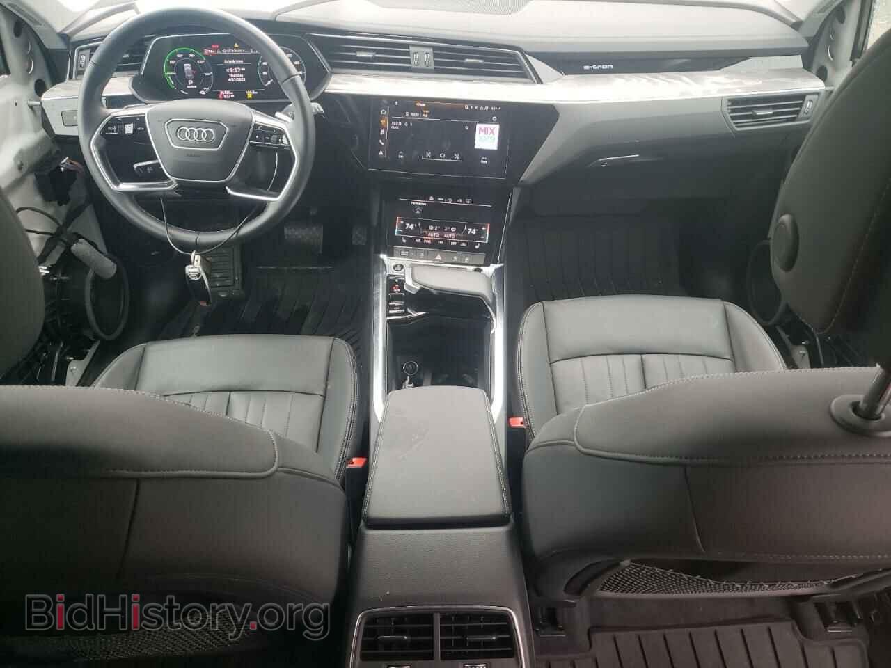 2022 AUDI E-TRON - VIN: WA1AAAGE2NB014917 - Photo 8