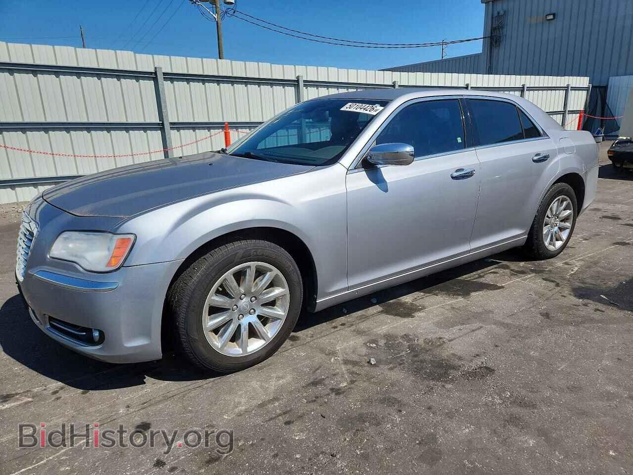 Photo 2C3CA6CT4BH524600 - CHRYSLER 300 2011