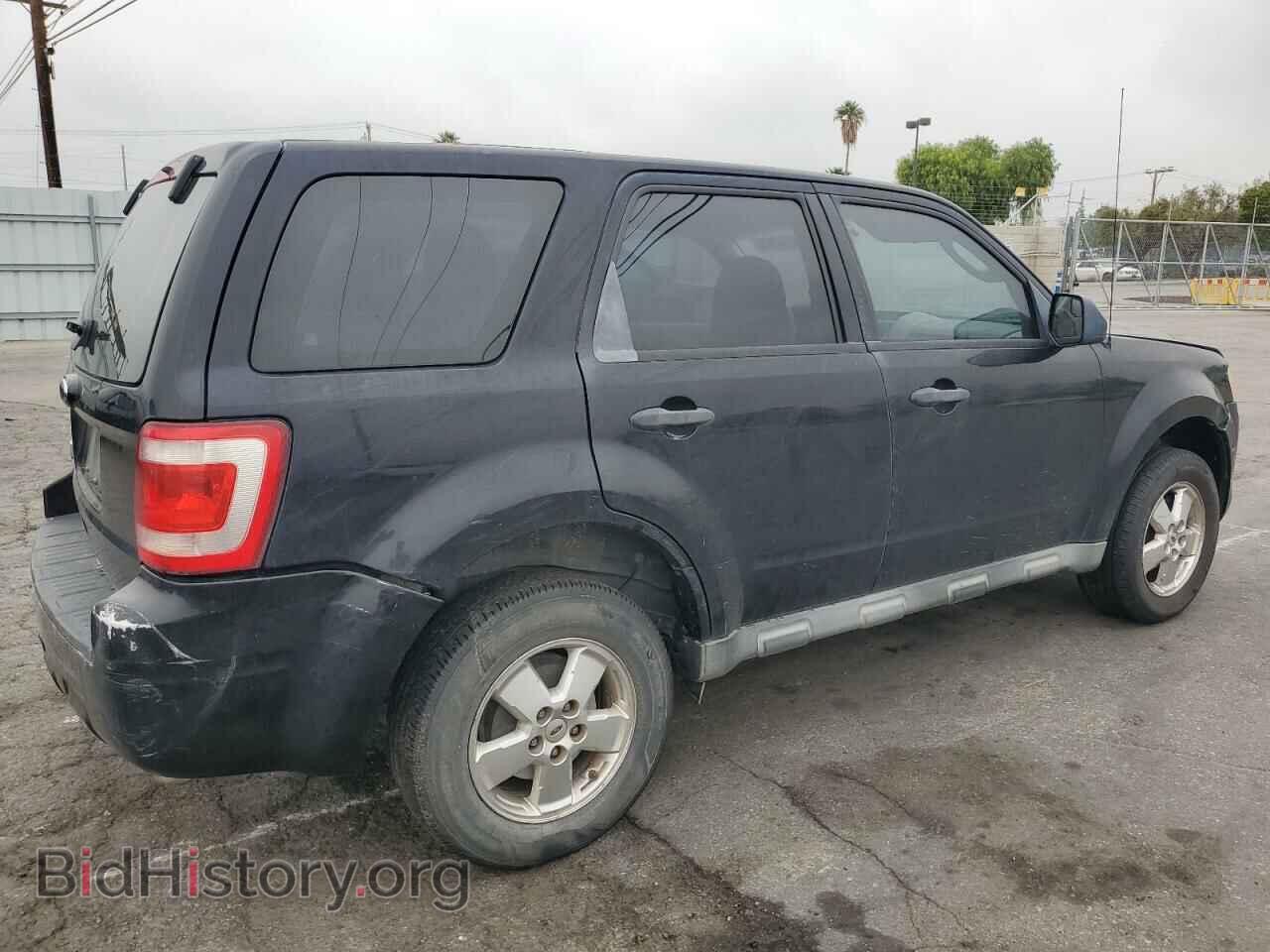 2010 FORD ESCAPE - VIN: 1FMCU0C74AKD46404 - Фото 3