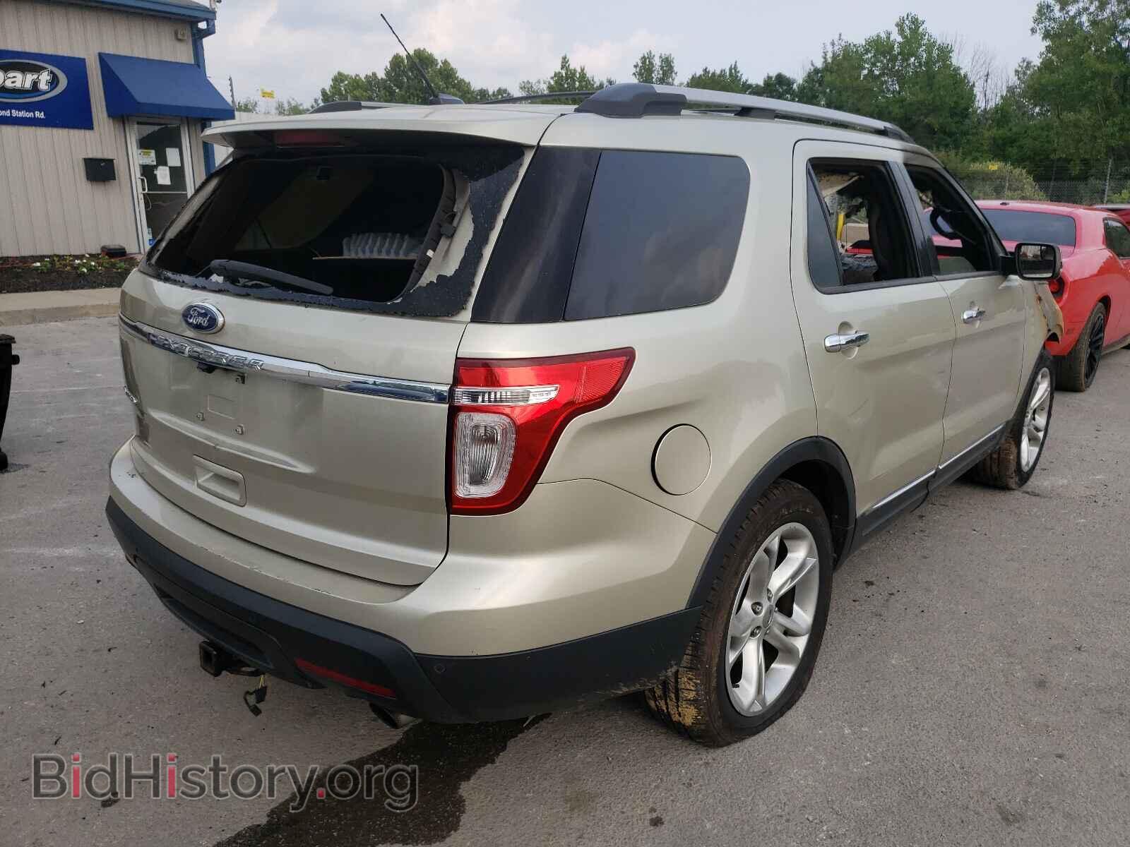 2011 FORD EXPLORER - VIN: 1FMHK7F83BGA03709 - Photo 4