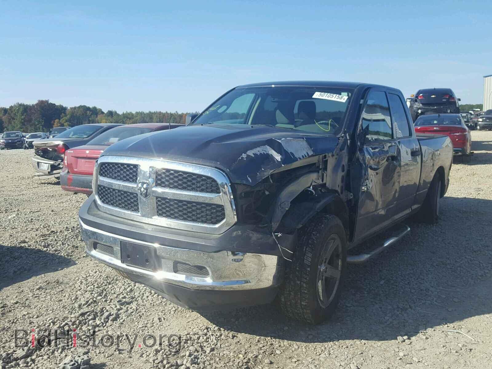 2018 RAM 1500 ST - VIN: 1C6RR7FT6JS148075 - Фото 2