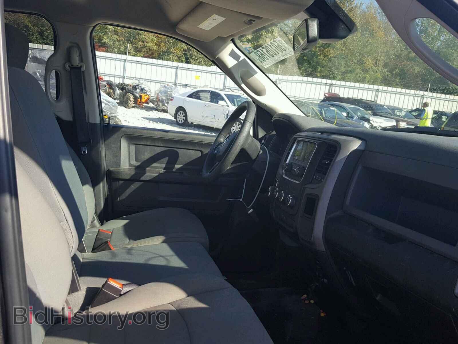 2018 RAM 1500 ST - VIN: 1C6RR7FT6JS148075 - Фото 5