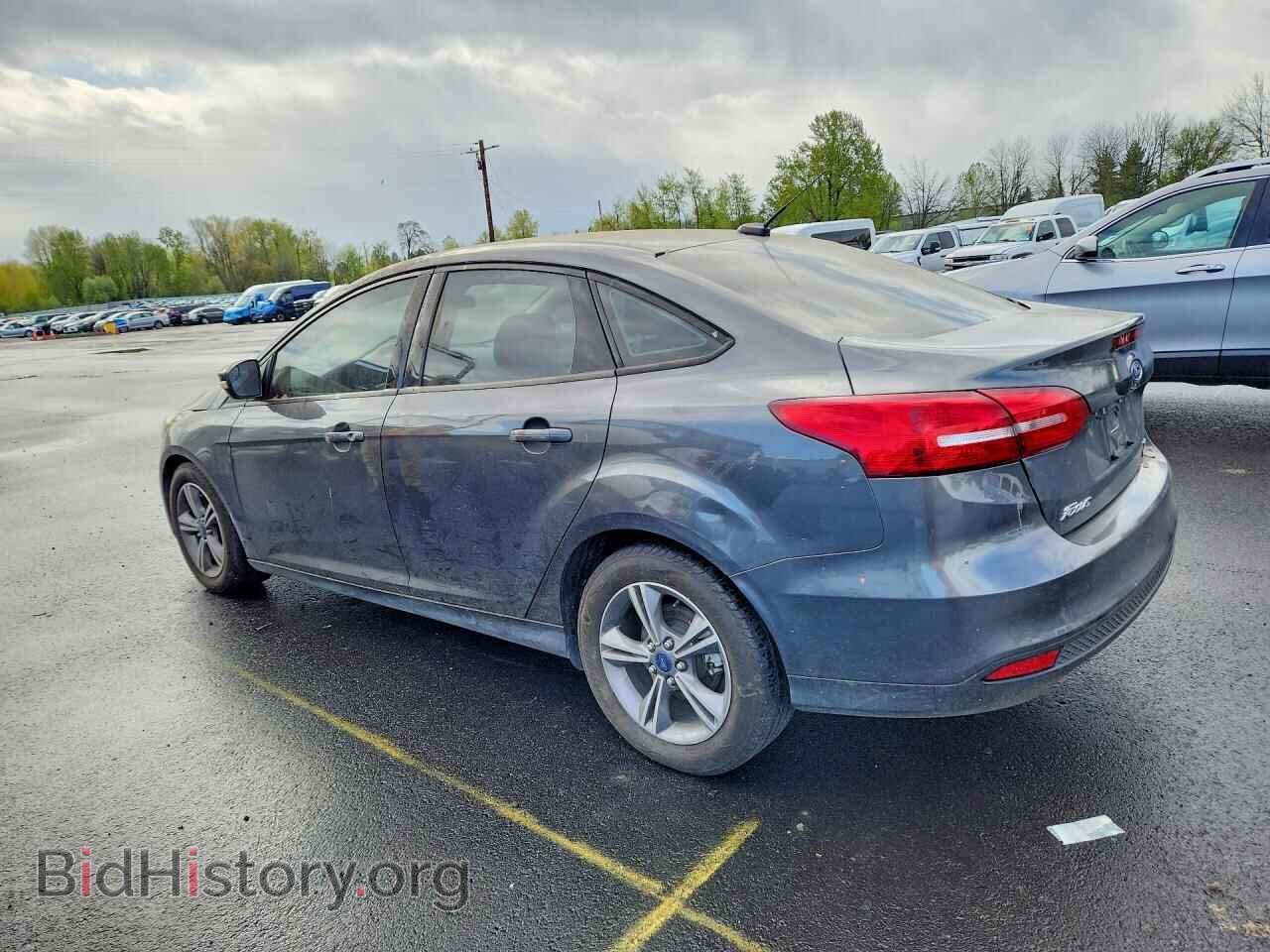 2017 FORD FOCUS - VIN: 1FADP3FE4HL310041 - Photo 2
