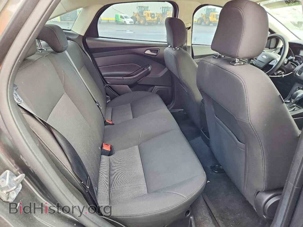 2017 FORD FOCUS - VIN: 1FADP3FE4HL310041 - Photo 10