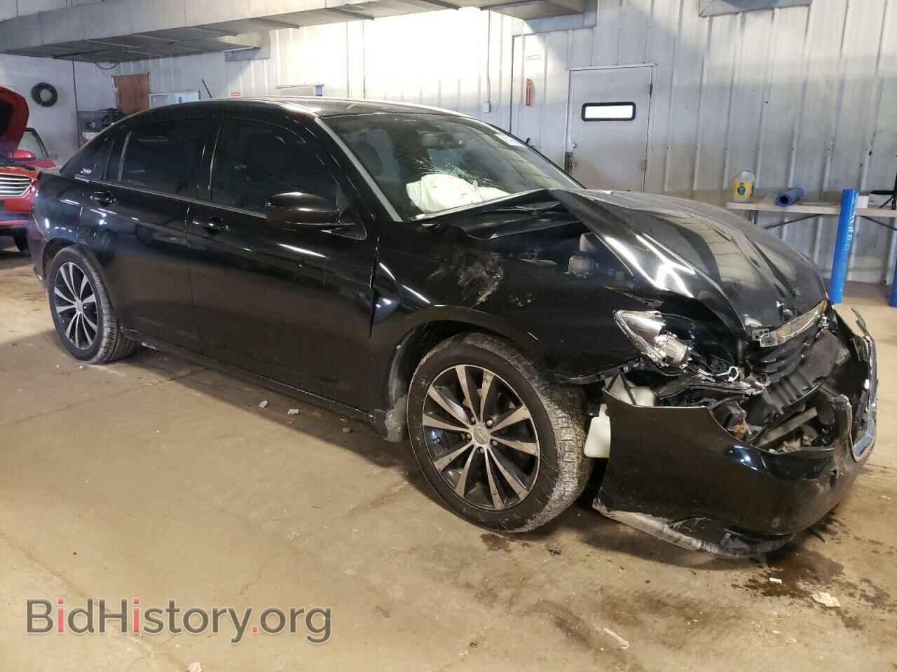 2013 CHRYSLER 200 - VIN: 1C3CCBCG2DN520853 - Photo 4