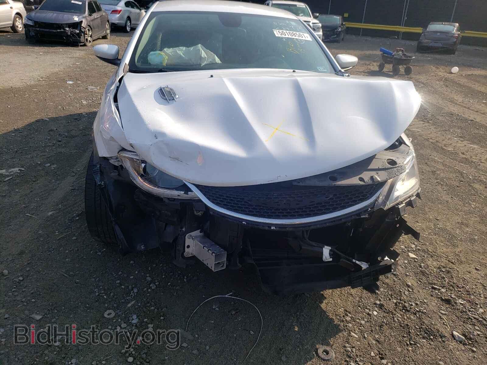 2016 CHRYSLER 200 - VIN: 1C3CCCAB1GN186042 - Фото 9