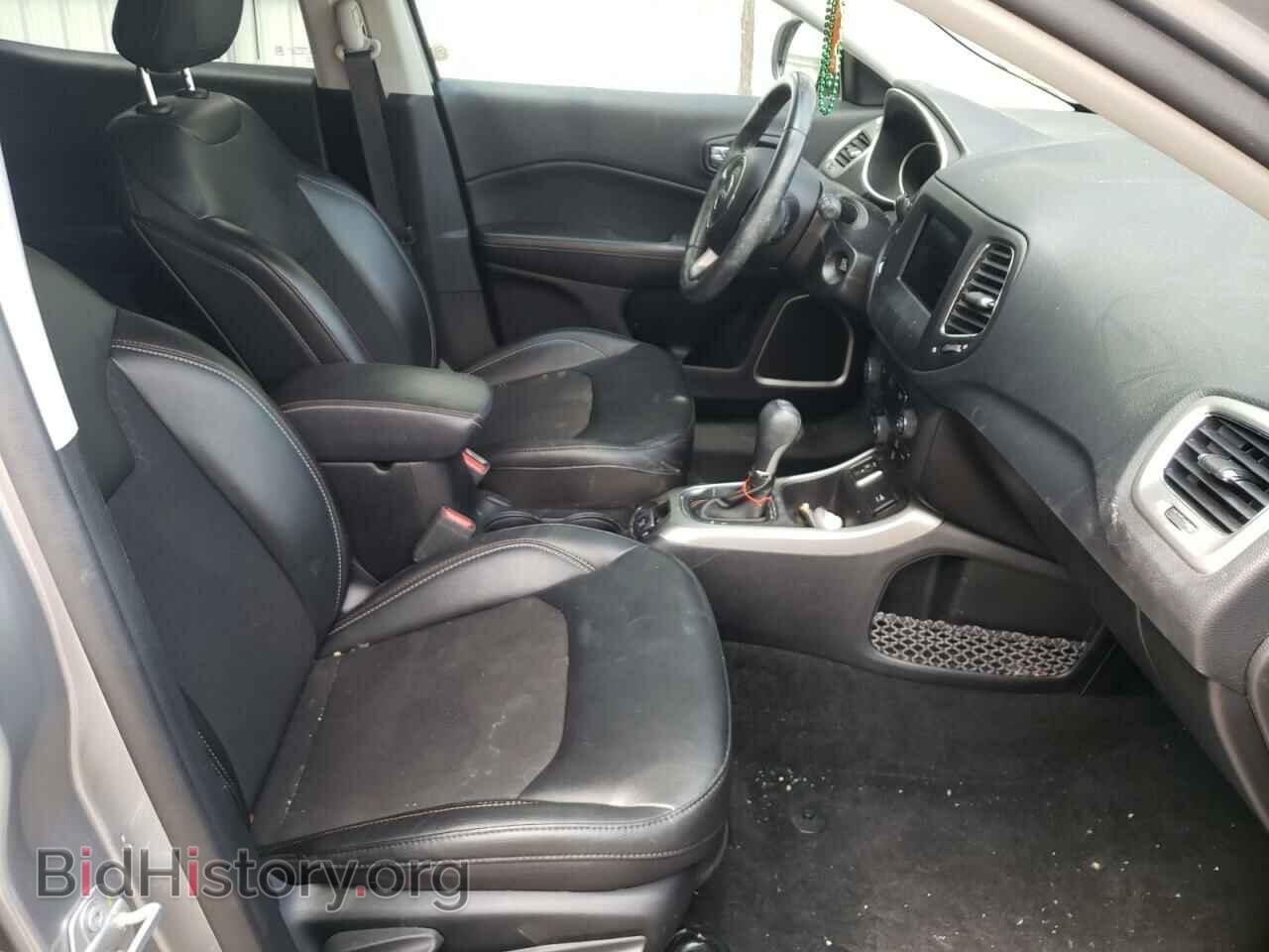 2019 JEEP COMPASS - VIN: 3C4NJCBB7KT851091 - Фото 5