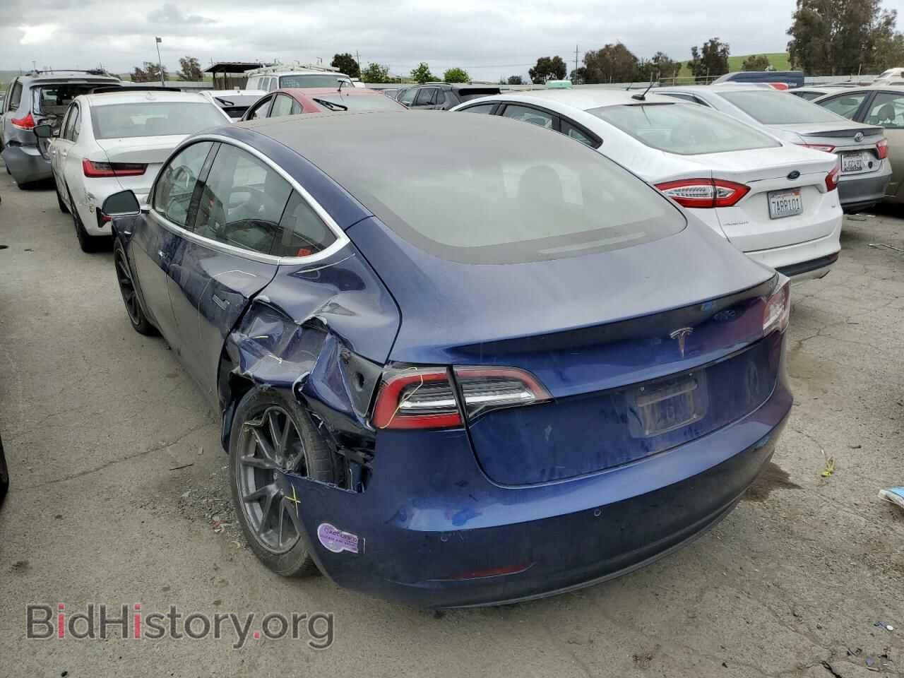 2018 TESLA MODEL 3 - VIN: 5YJ3E1EAXJF154370 - Фото 2