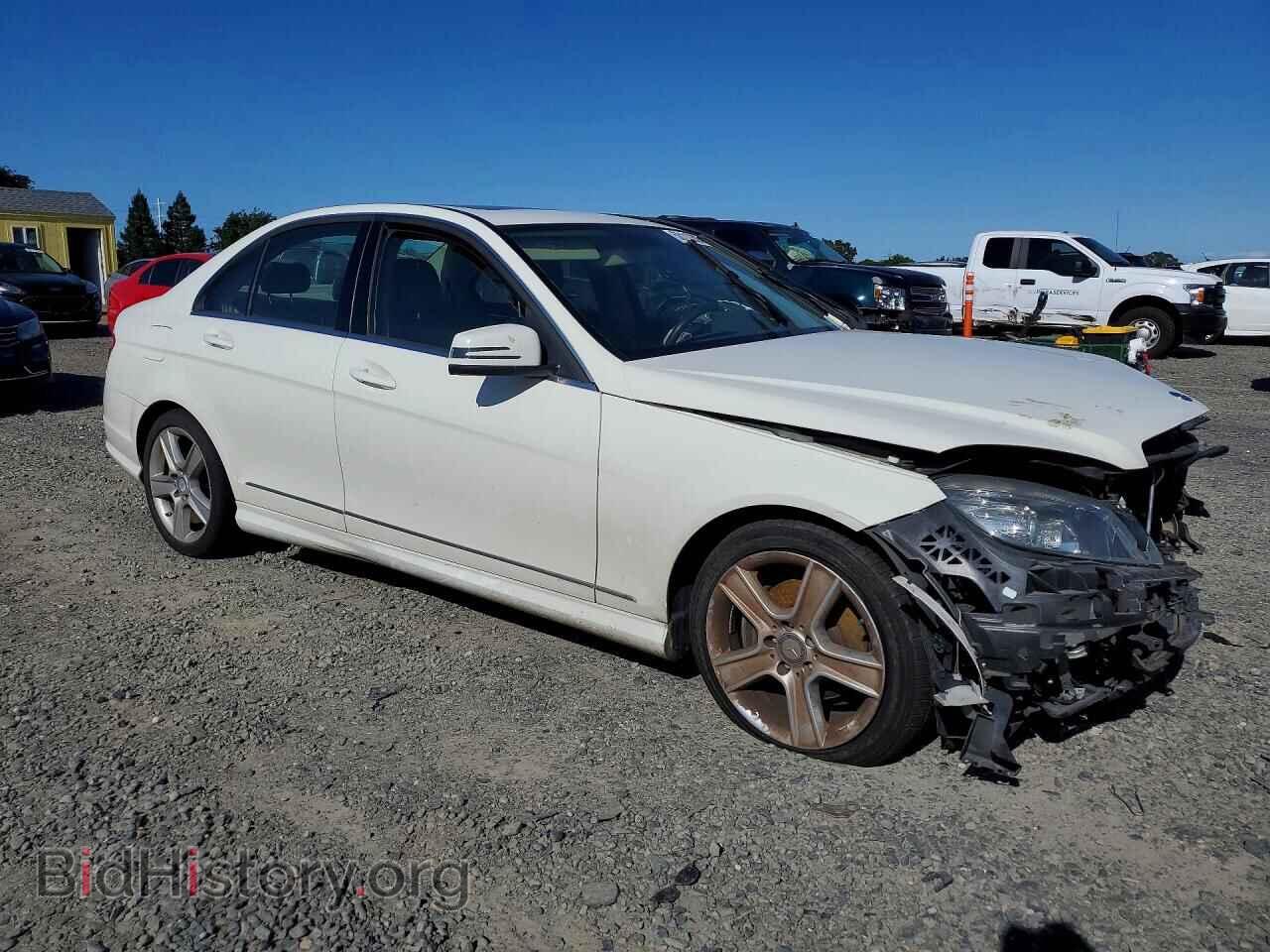 2011 MERCEDES-BENZ C-CLASS - VIN: WDDGF5EBXBF645071 - Фото 4