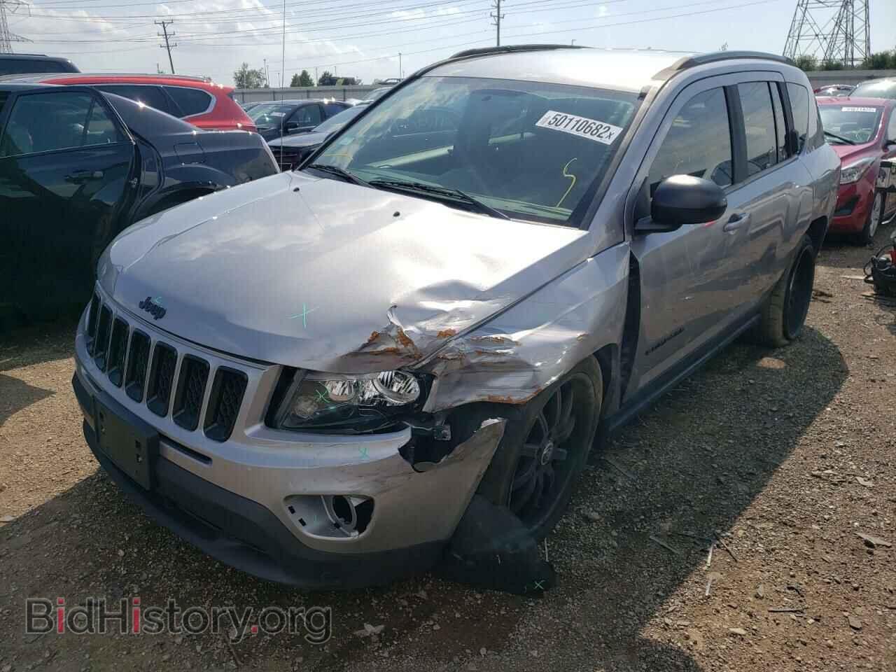 2015 JEEP COMPASS - VIN: 1C4NJDBB5FD418239 - Photo 2