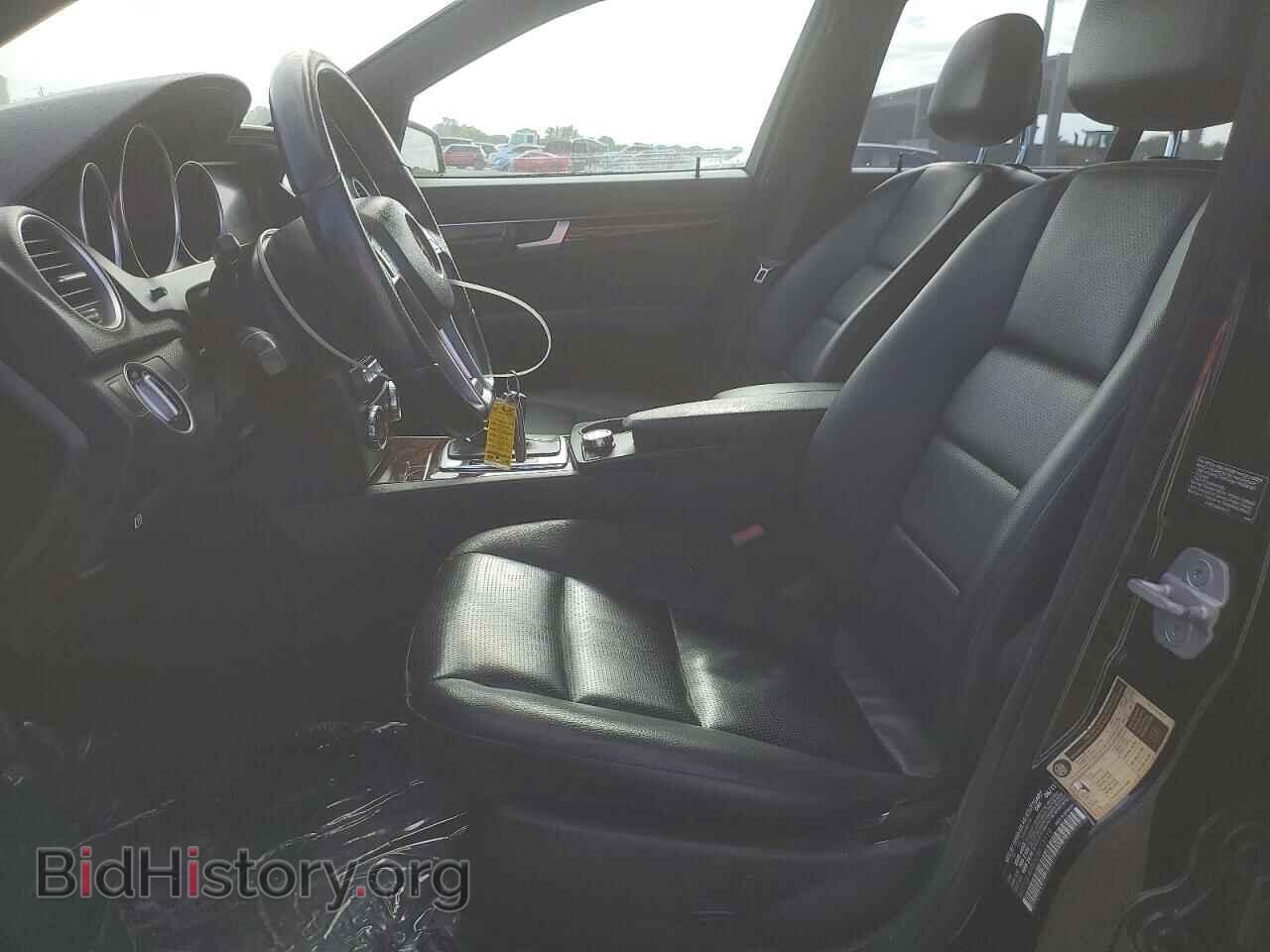 2012 MERCEDES-BENZ C-CLASS - VIN: WDDGF4HB0CA613119 - Фото 7