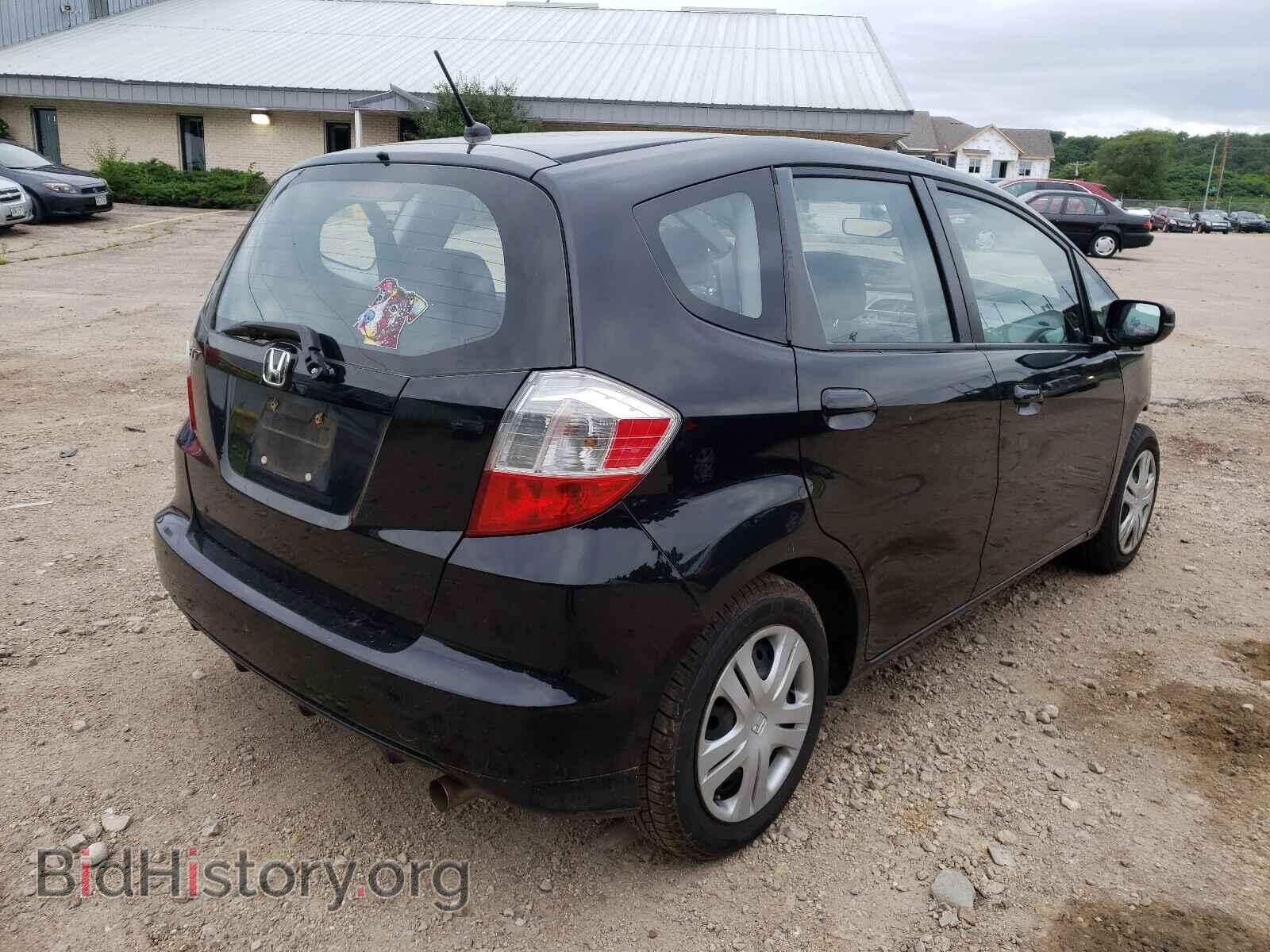 2011 HONDA FIT - VIN: JHMGE8H38BS011069 - Фото 4