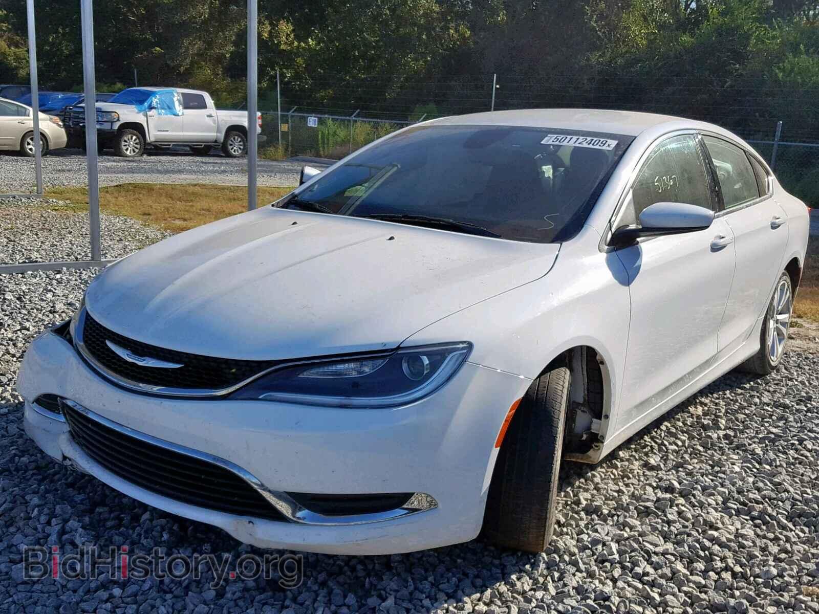 2015 CHRYSLER 200 - VIN: 1C3CCCAB7FN641281 - Фото 2