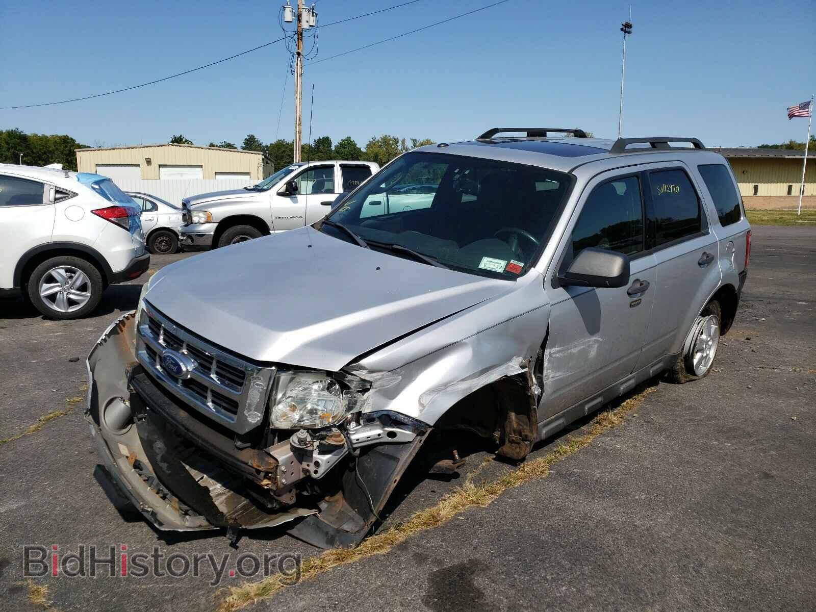 2011 FORD ESCAPE - VIN: 1FMCU9DG2BKB03937 - Фото 2
