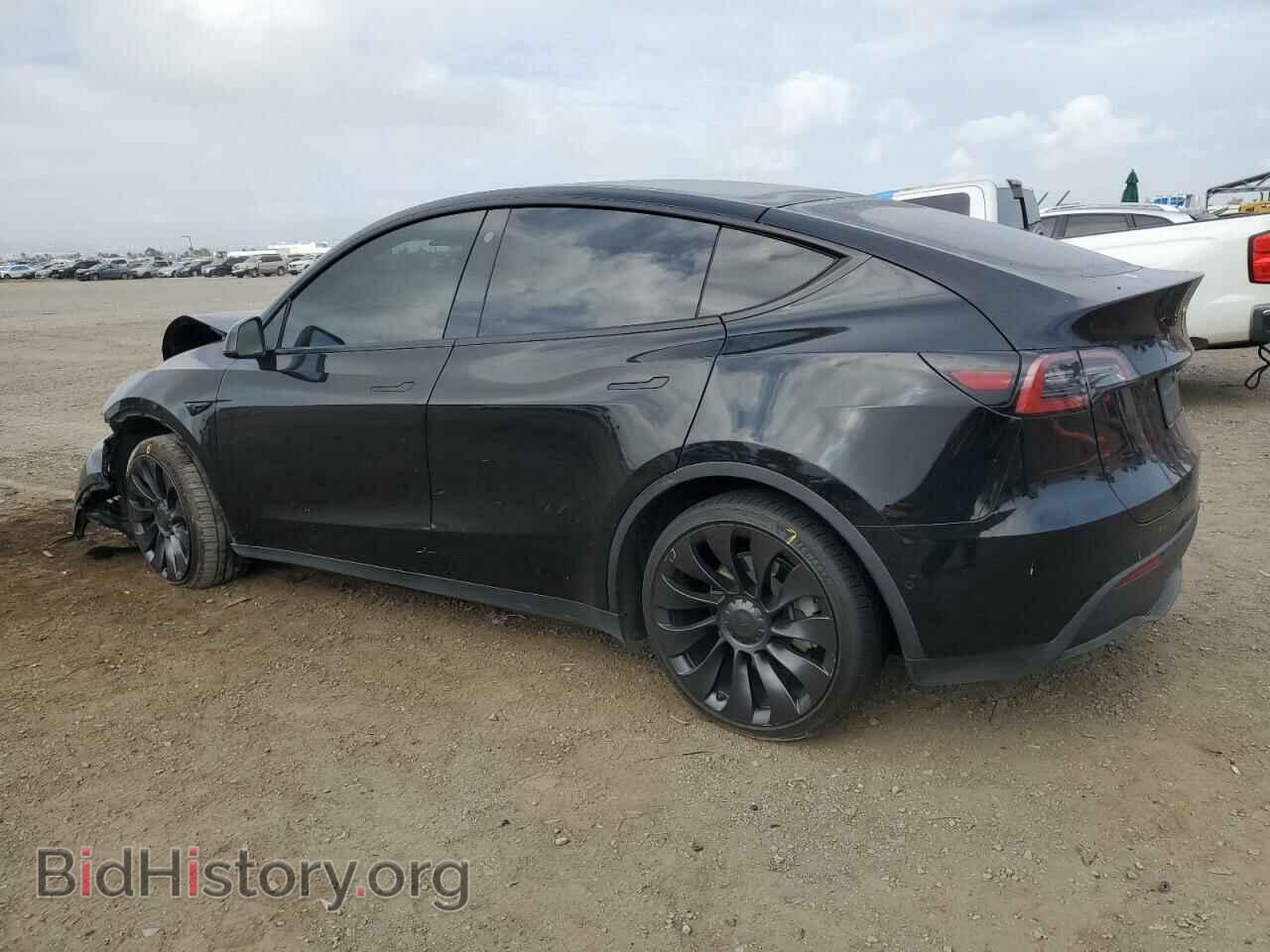 2021 TESLA MODEL Y - VIN: 5YJYGDEE4MF210148 - Photo 2
