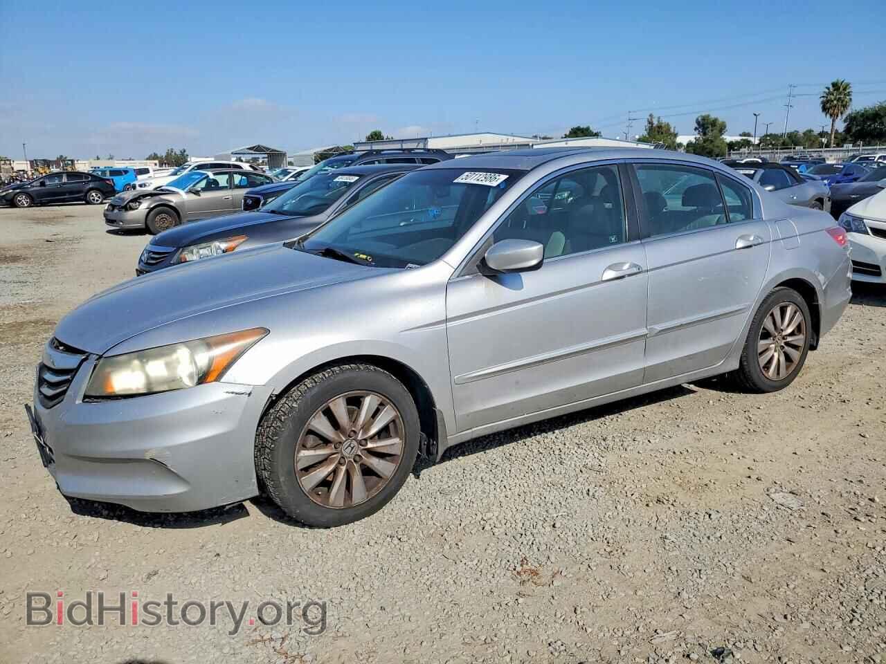 Фотография 1HGCP2F84BA065353 - HONDA ACCORD 2011