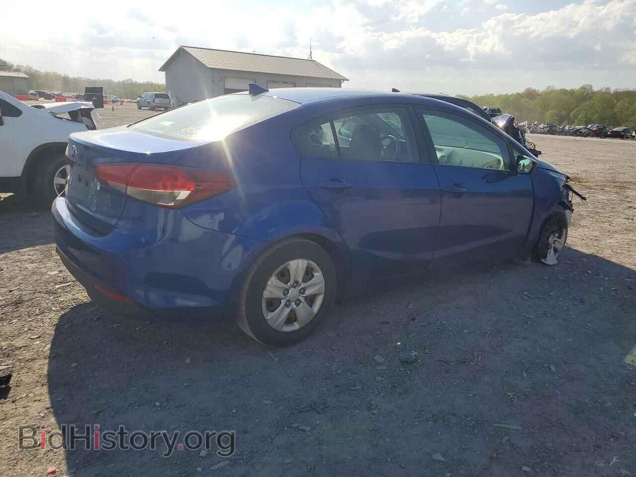 2017 KIA FORTE - VIN: 3KPFL4A76HE075096 - Фото 3