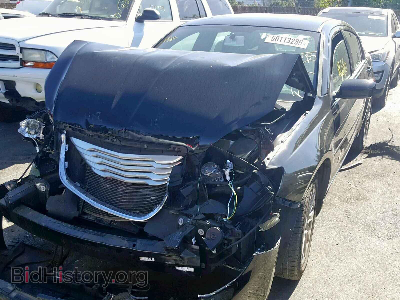 2012 CHRYSLER 200 - VIN: 1C3CCBAB2CN248651 - Photo 2