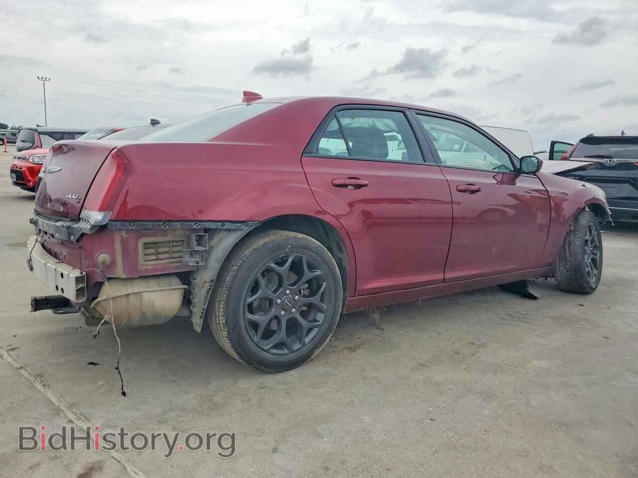 2019 CHRYSLER 300 - VIN: 2C3CCAGG4KH648912 - Фото 3