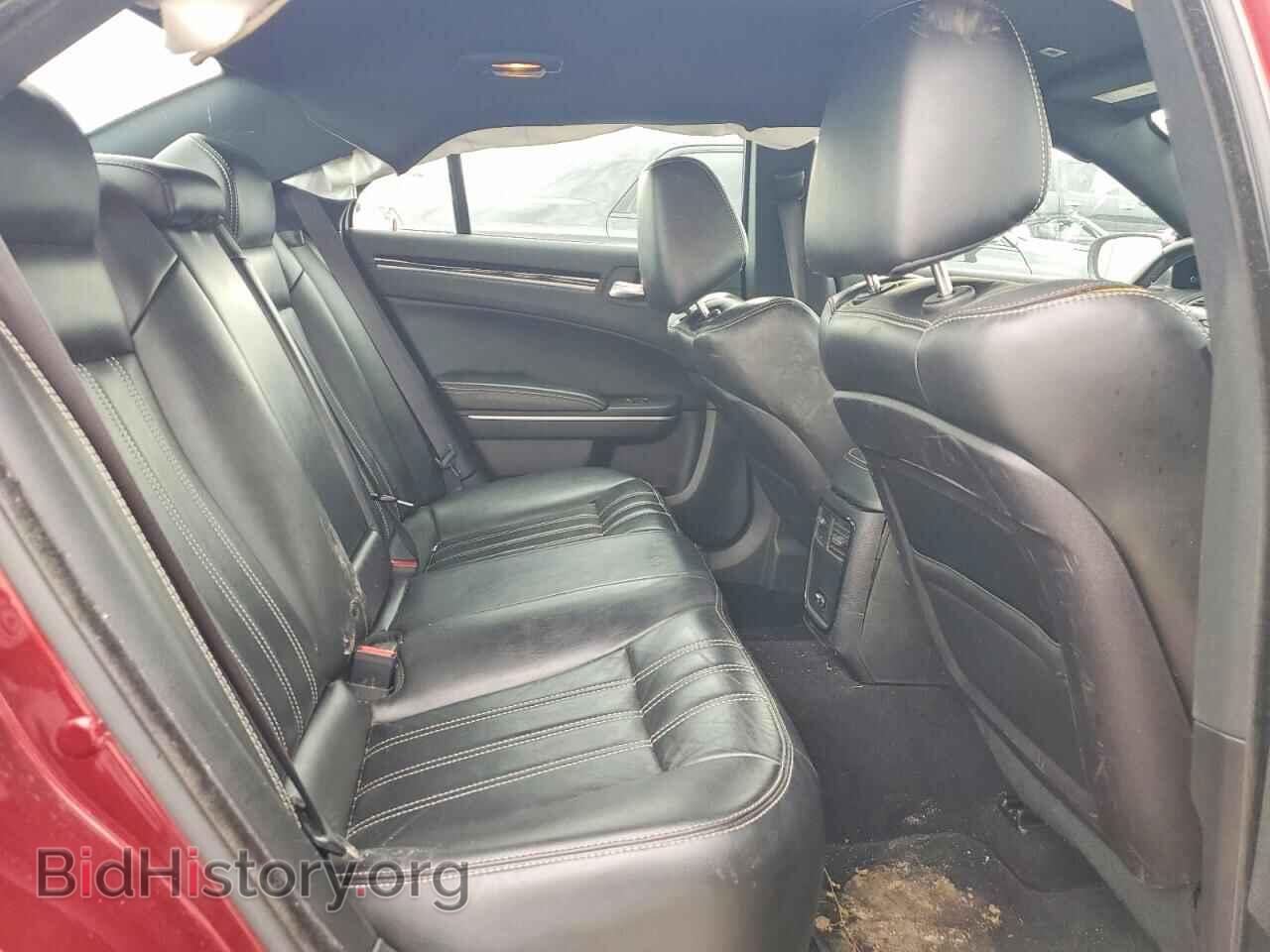 2019 CHRYSLER 300 - VIN: 2C3CCAGG4KH648912 - Фото 10