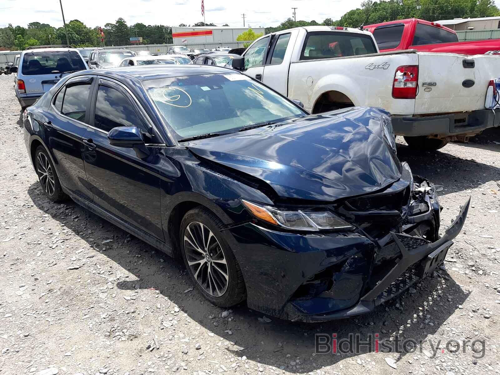 Photo 4T1B11HK4JU550518 - TOYOTA CAMRY 2018