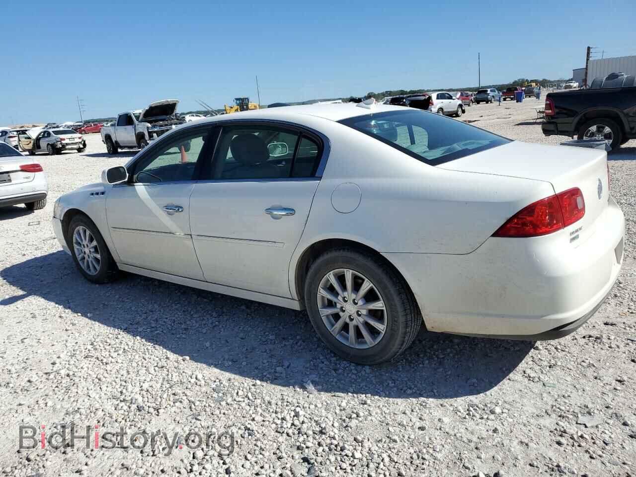 2011 BUICK LUCERNE - VIN: 1G4HC5EM7BU104740 - Фото 2
