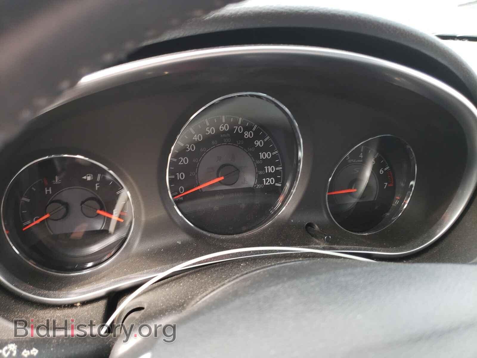 2012 CHRYSLER 200 - VIN: 1C3CCBBGXCN257771 - Фото 8