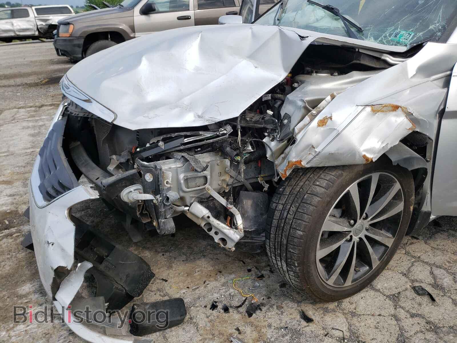 2012 CHRYSLER 200 - VIN: 1C3CCBBGXCN257771 - Фото 9