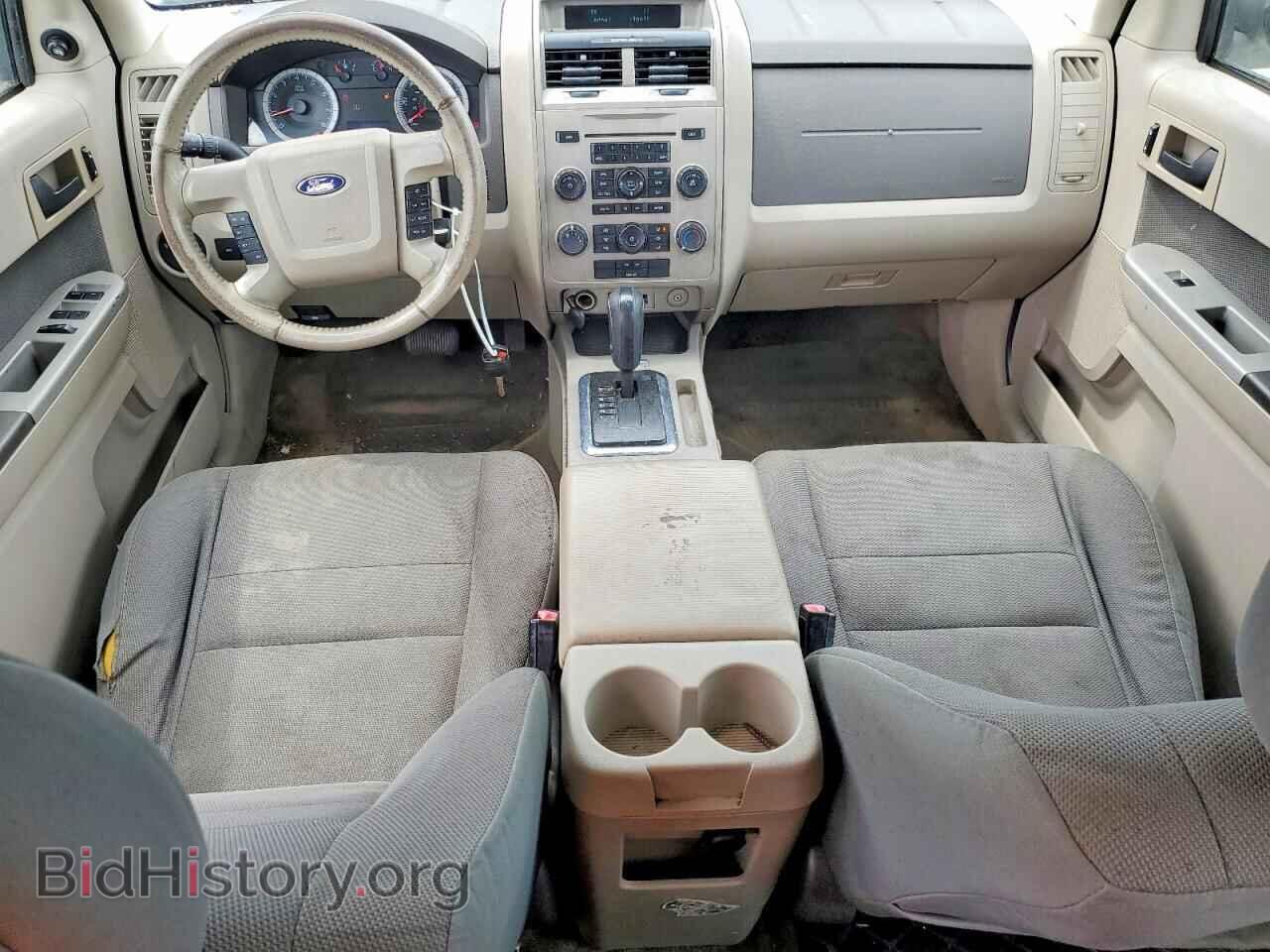 2010 FORD ESCAPE - VIN: 1FMCU0D73AKB22149 - Фото 8