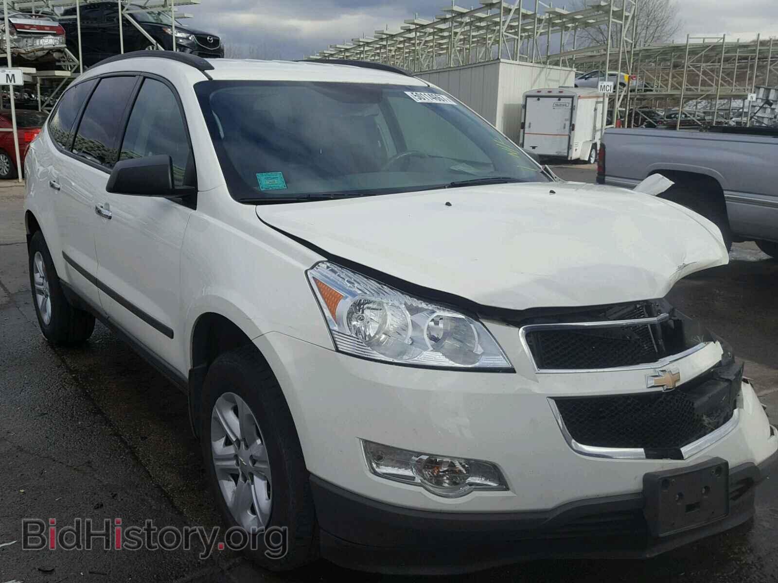 Фотография 1GNKRFED1CJ419431 - CHEVROLET TRAVERSE 2012