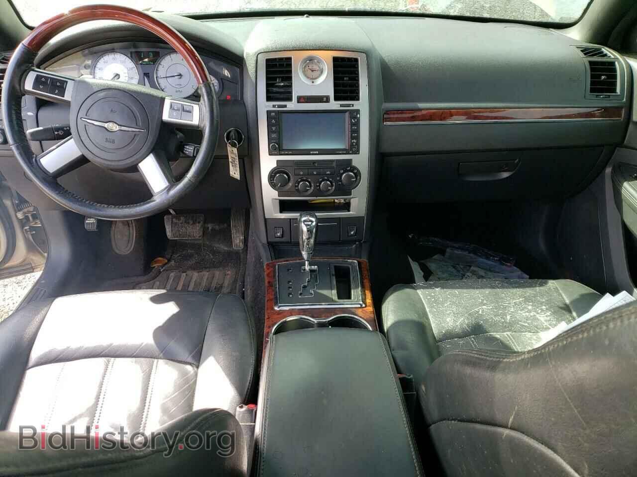 2008 CHRYSLER 300 - VIN: 2C3LK63H58H157739 - Фото 8