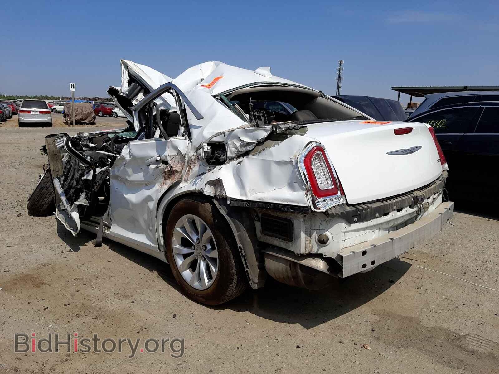2015 CHRYSLER 300 - VIN: 2C3CCAAG4FH802159 - Фото 3