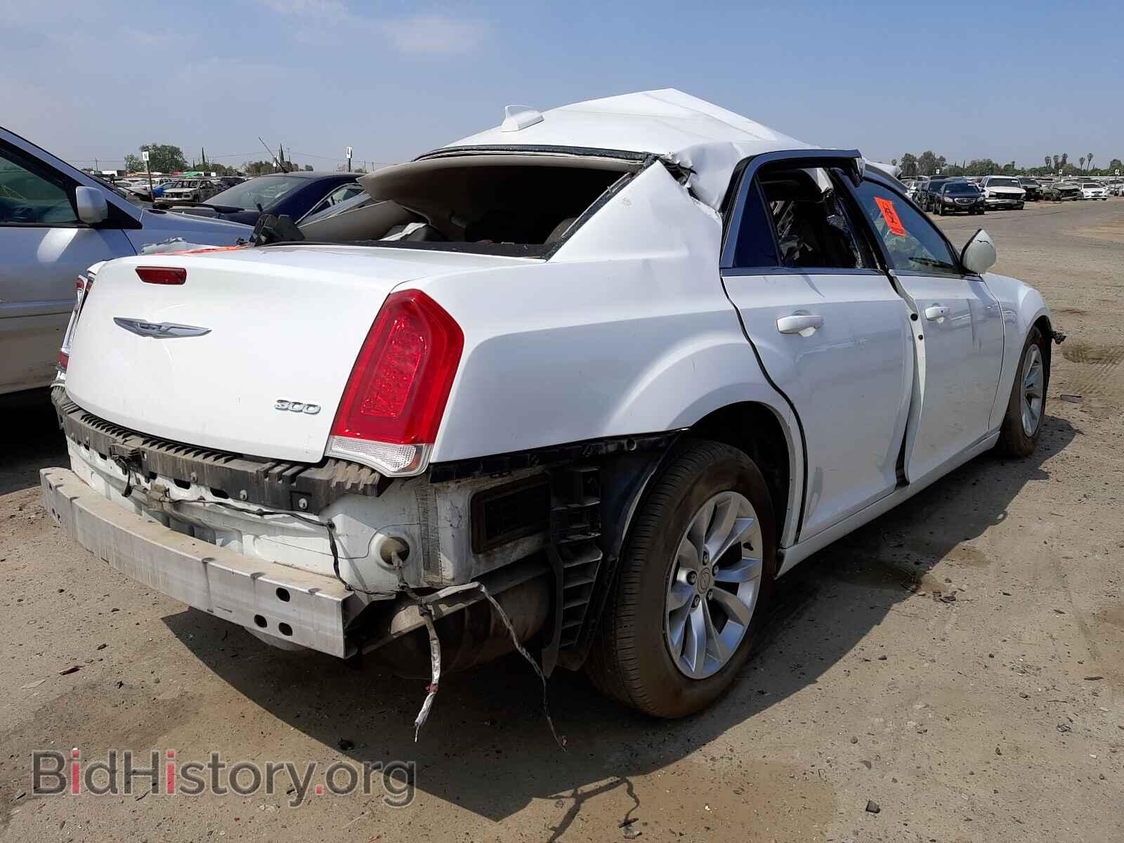 2015 CHRYSLER 300 - VIN: 2C3CCAAG4FH802159 - Фото 4