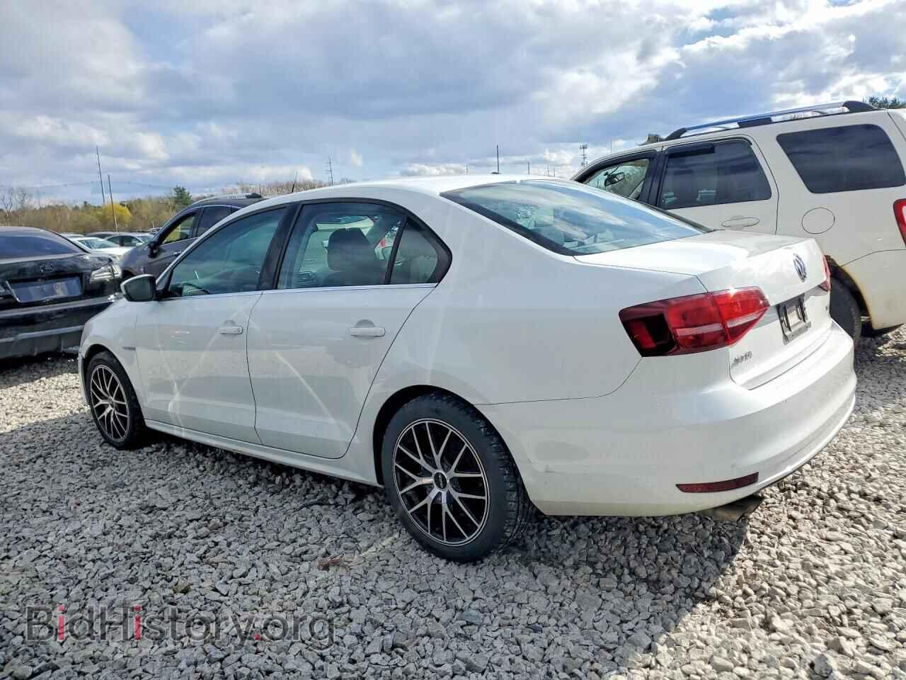 2017 VOLKSWAGEN JETTA - VIN: 3VW2B7AJ7HM396601 - Фото 2