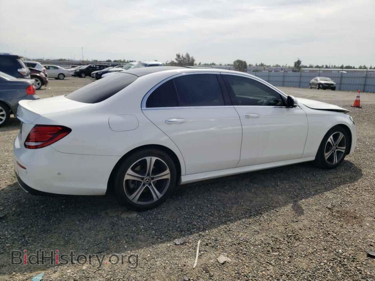 2019 MERCEDES-BENZ E-CLASS - VIN: WDDZF4JB2KA620204 - Фото 3