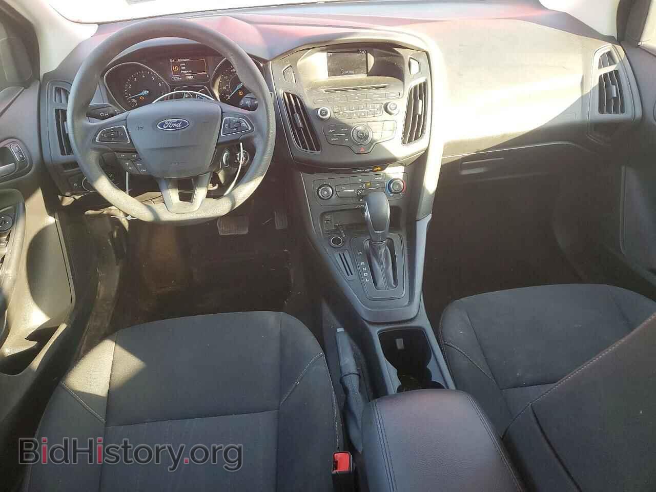 2017 FORD FOCUS - VIN: 1FADP3F23HL201978 - Photo 8