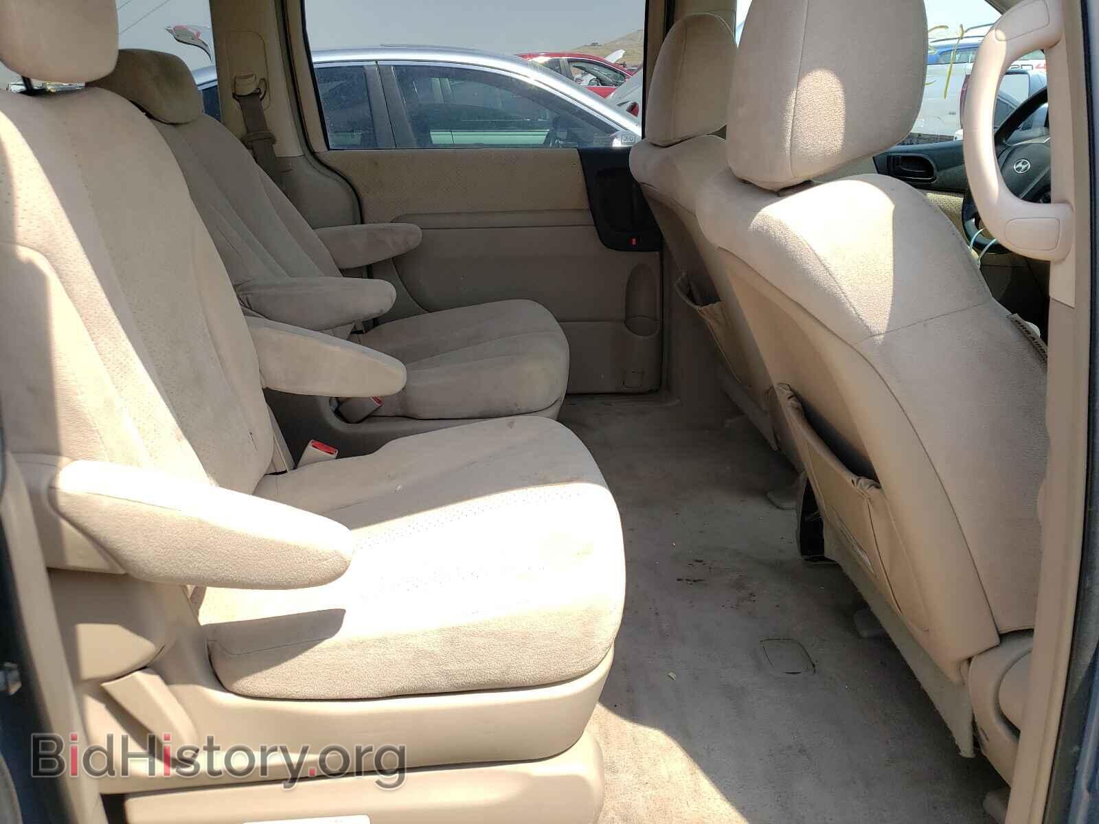 2007 HYUNDAI ENTOURAGE - VIN: KNDMC233576013974 - Фото 6