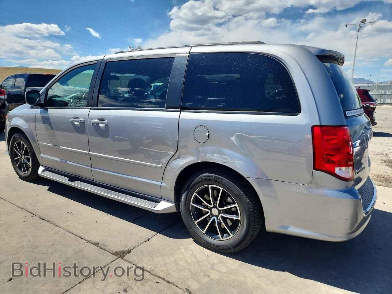 2017 DODGE CARAVAN - VIN: 2C4RDGEG7HR574851 - Фото 2