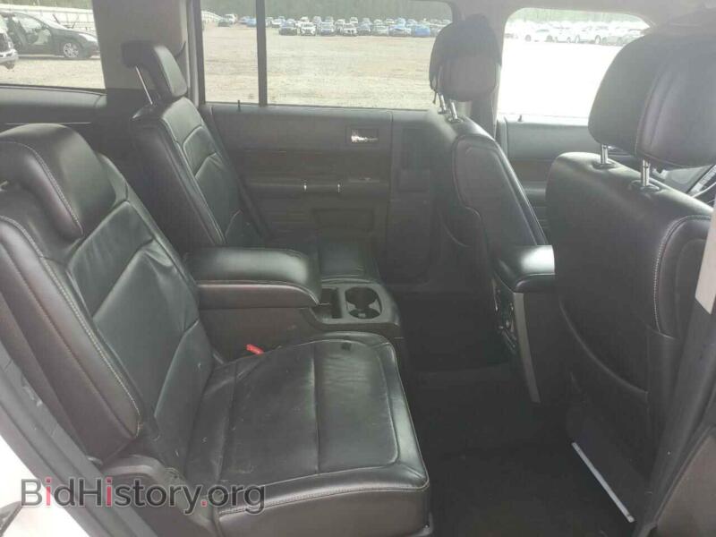 2011 Ford FLEX (VIN 2FMGK5CC7BBD32025) — photo 11 of 13