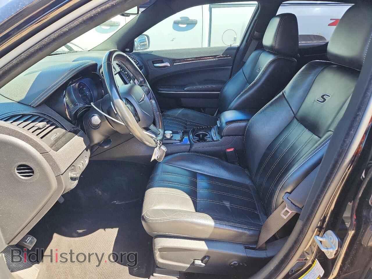 2019 CHRYSLER 300 - VIN: 2C3CCABG5KH654340 - Photo 7