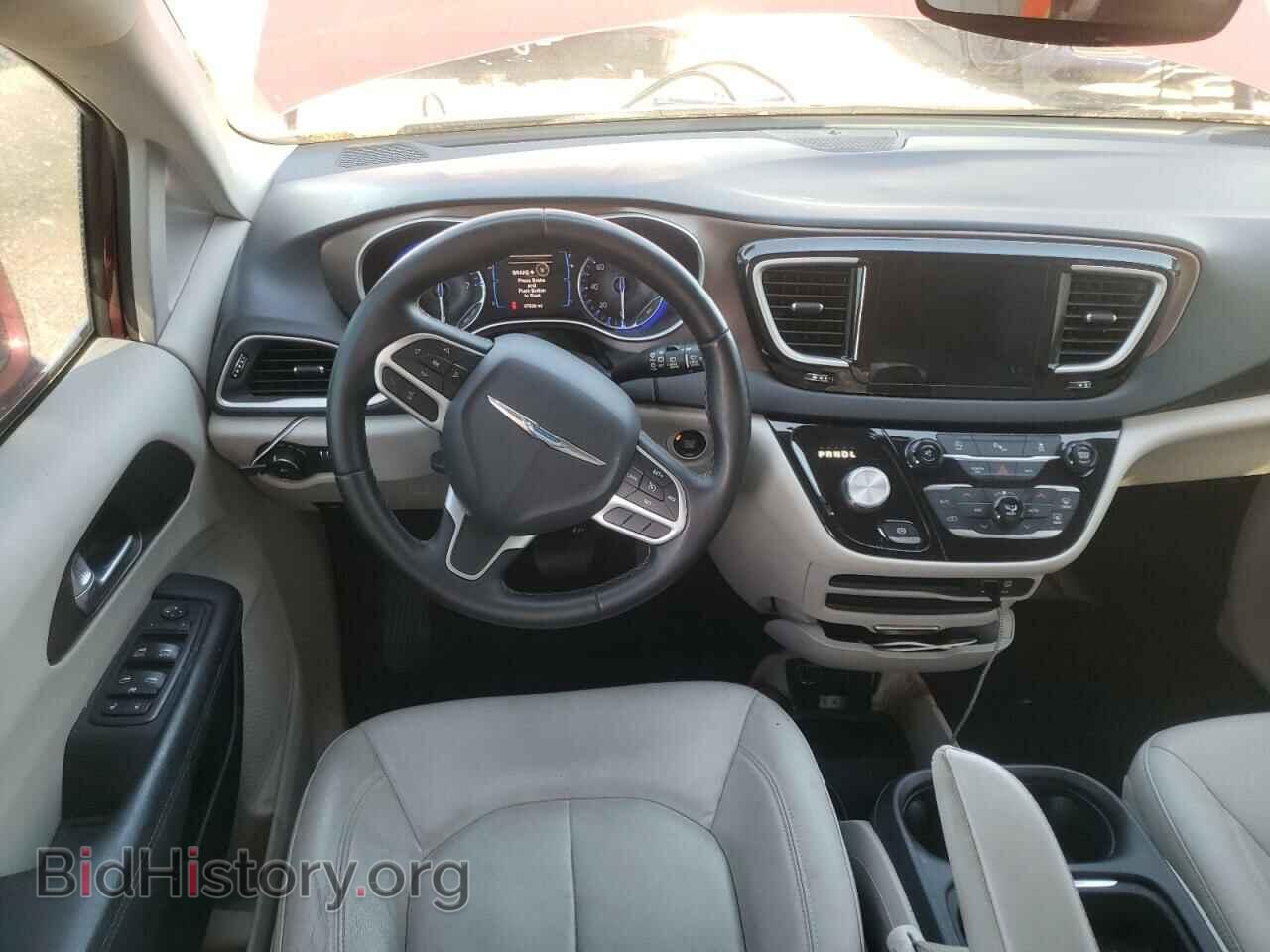 2017 CHRYSLER PACIFICA - VIN: 2C4RC1BG9HR704407 - Photo 9