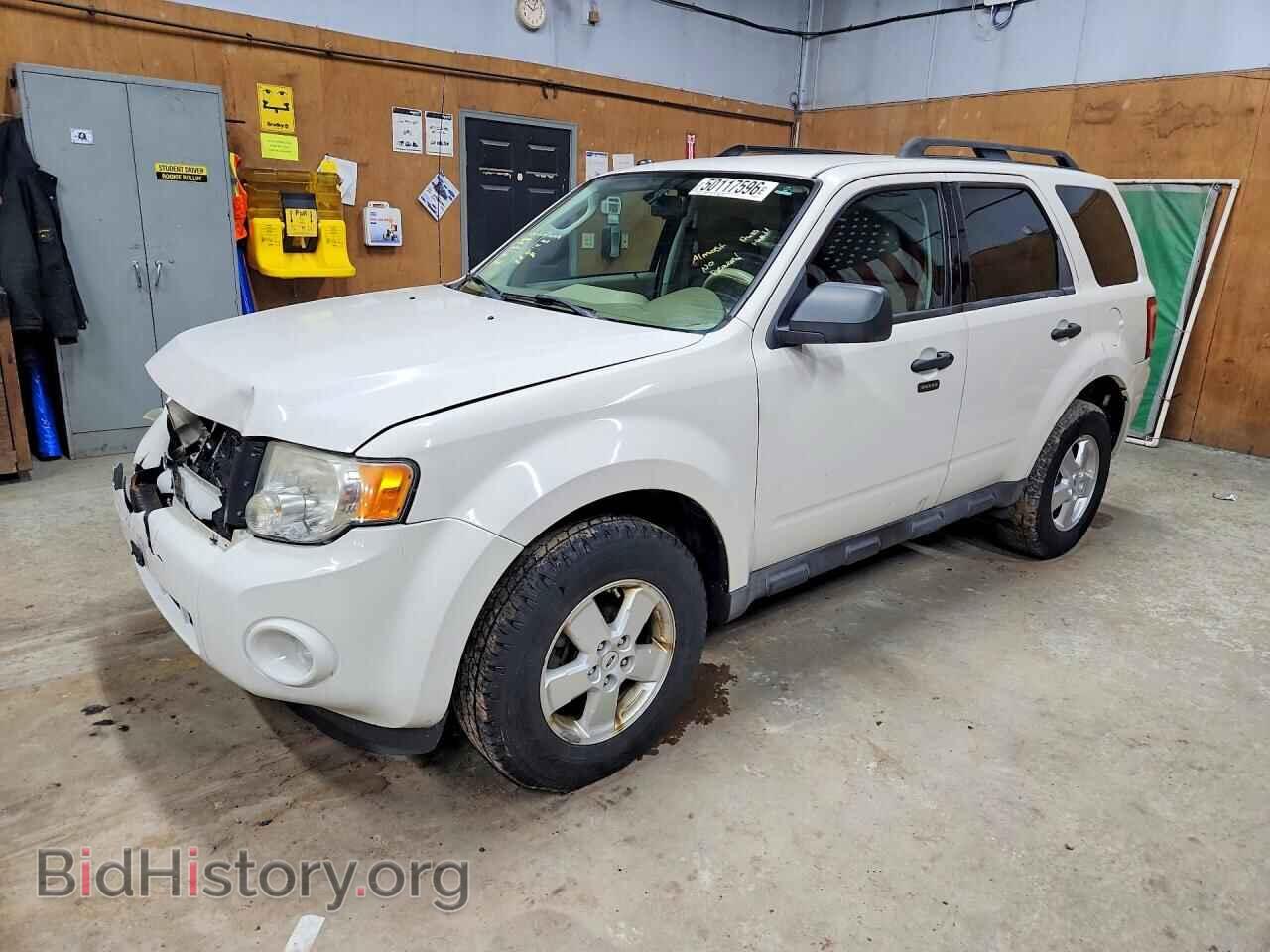 Фотография 1FMCU0D77AKB10988 - FORD ESCAPE 2010